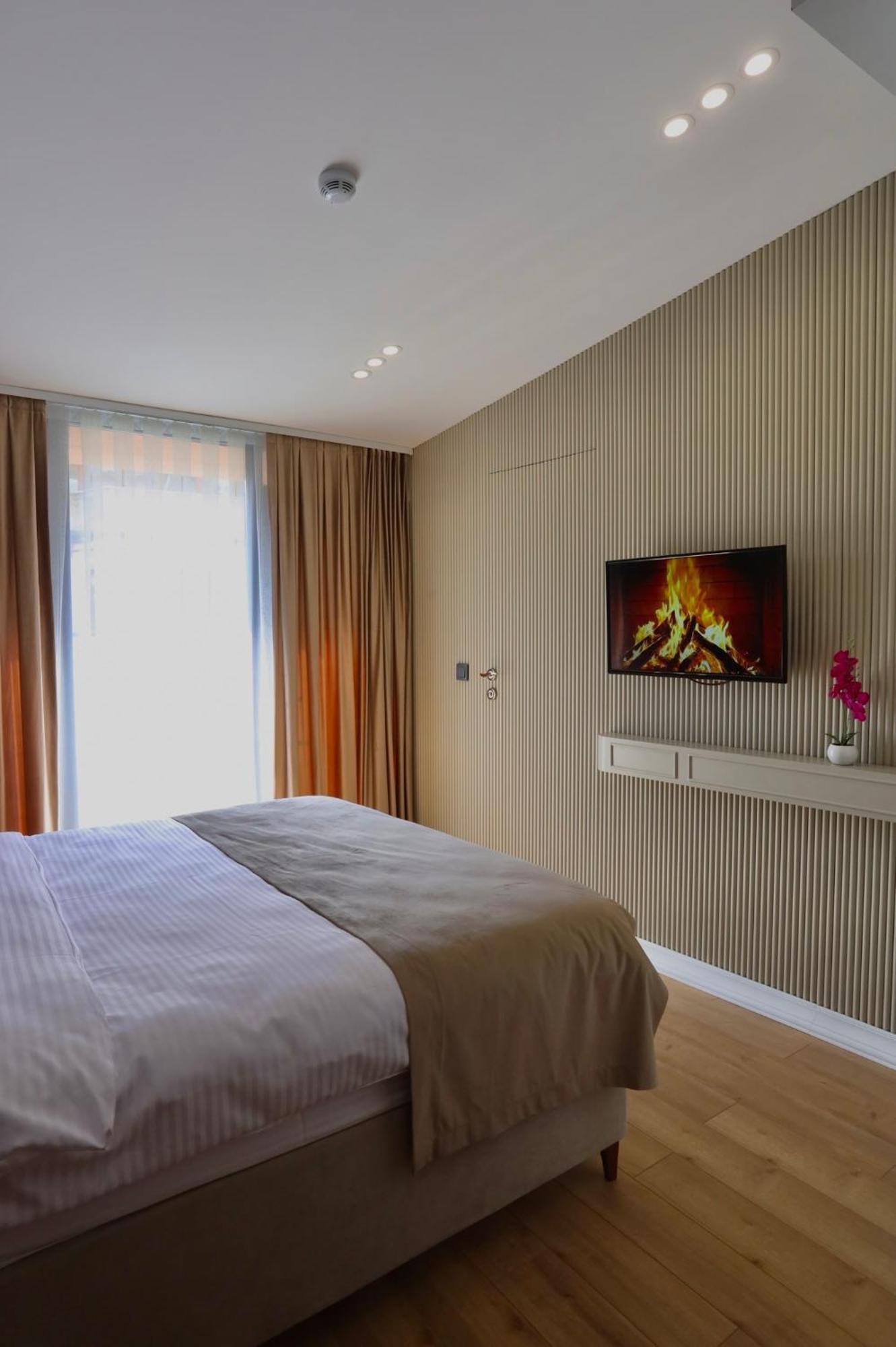 The Aramis Galata Hotel Istanbul Exterior photo