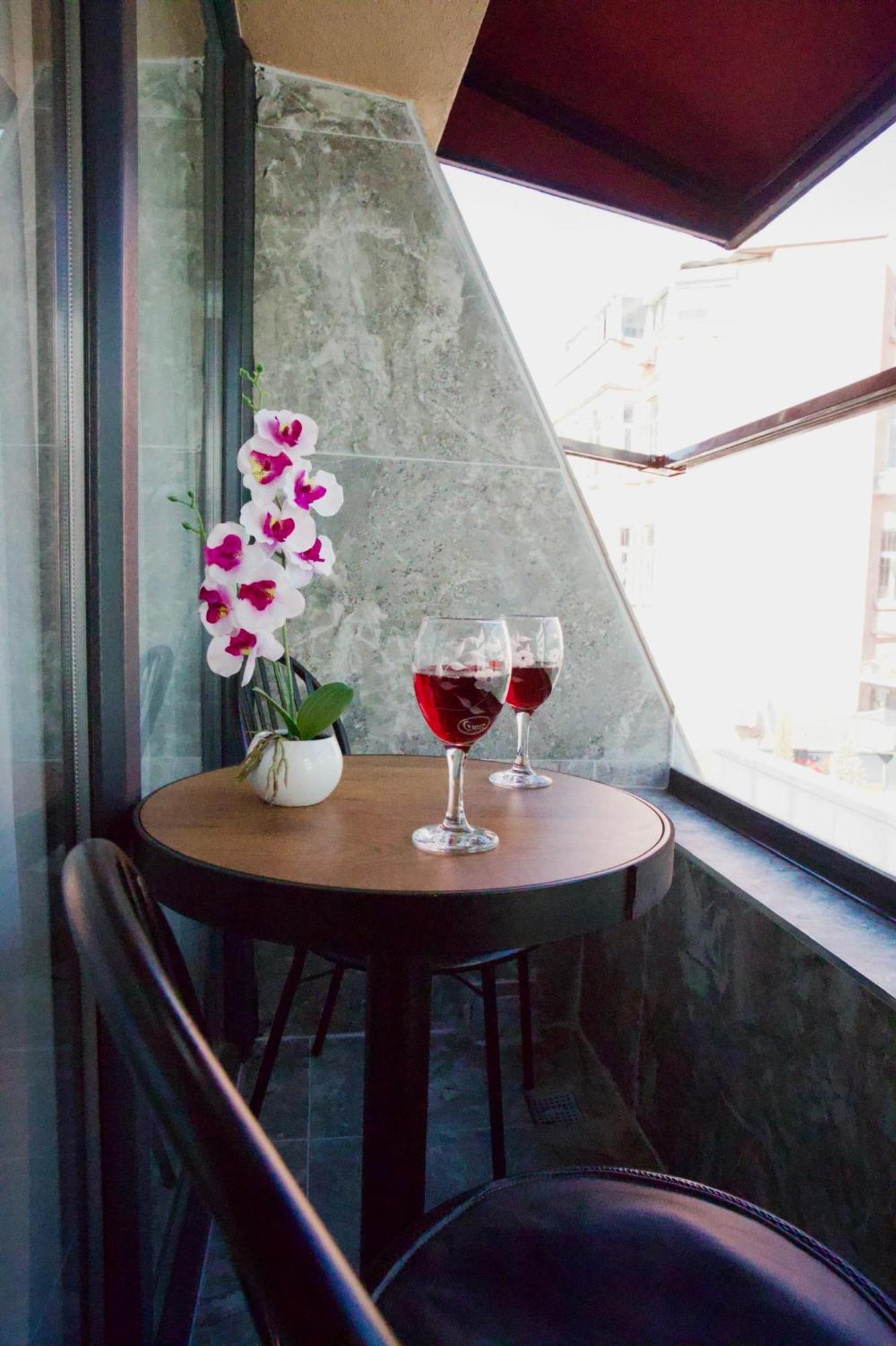The Aramis Galata Hotel Istanbul Exterior photo