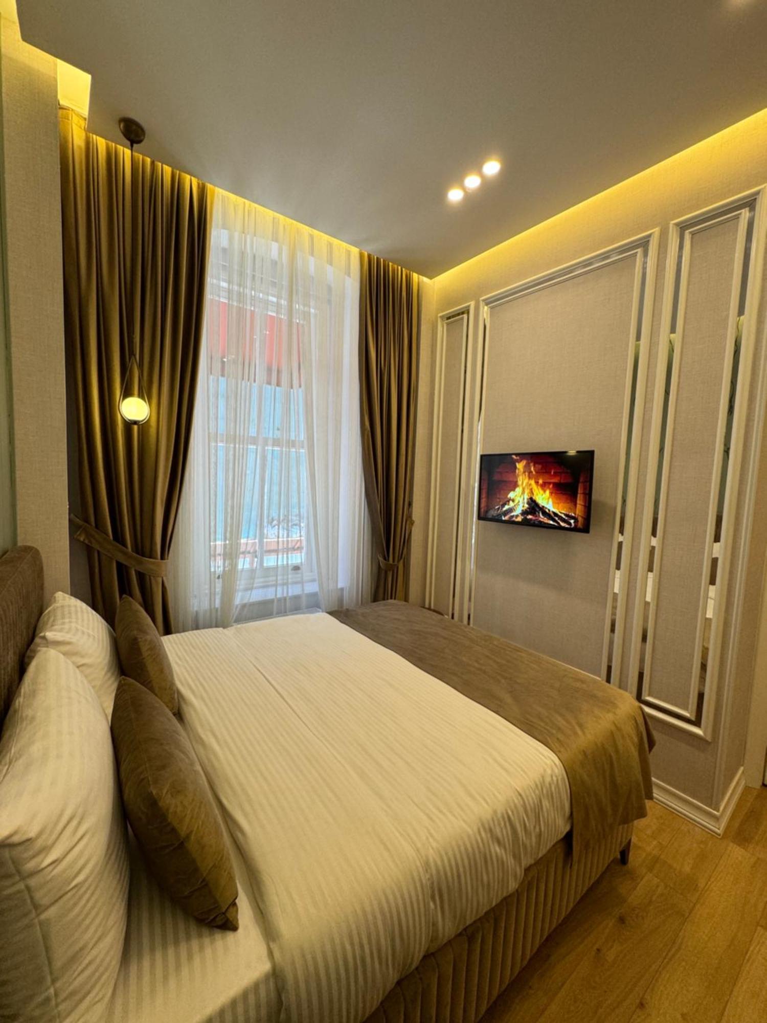 The Aramis Galata Hotel Istanbul Exterior photo
