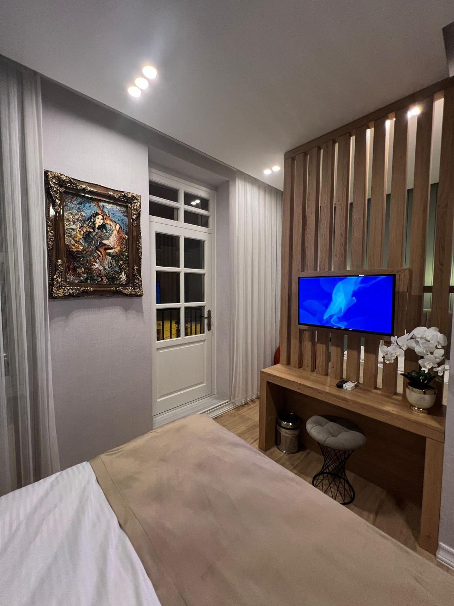 The Aramis Galata Hotel Istanbul Exterior photo